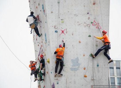На скалодроме «Вертикаль» пройдет Кубок Украины по альпинизму памяти Игоря Свергуна