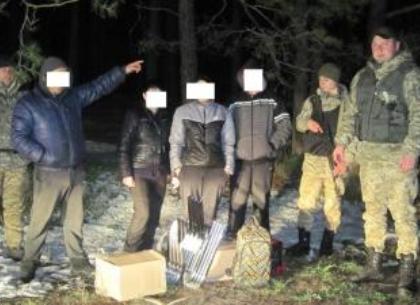 Жителей Харьковщины задержали на границе с сантехникой (ФОТО)