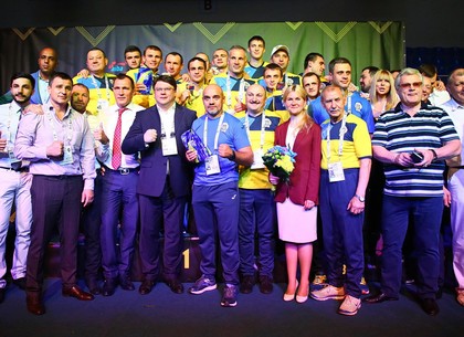 Украинская сборная по боксу выиграла медальный зачет чемпионата Европы