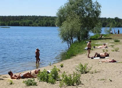 Специалисты рассказали, на каких пляжах Харьковщины нельзя купаться