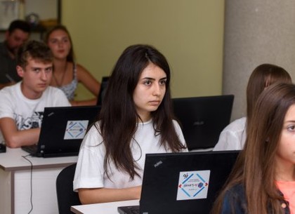 Харьковские школьники презентовали первые работы в рамках IT-проекта