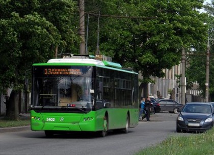 В понедельник на Новых Домах троллейбусы изменят маршрут