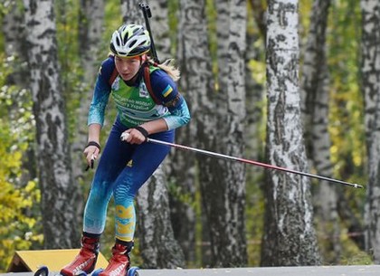 Юниорка из Харькова стала трехкратной чемпионкой Украины по биатлону