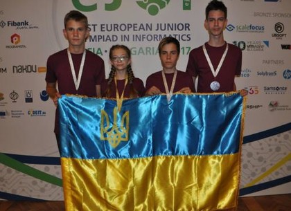 Харьковский школьник завоевал «серебро» Европейской олимпиады по информатике