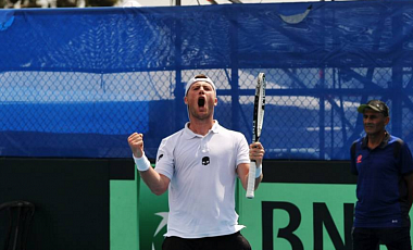 Украинец победил на теннисном турнире в Измире