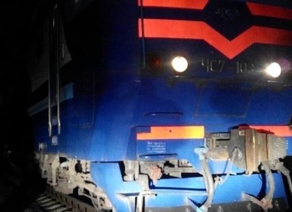 Под Харьковом женщина попала под поезд