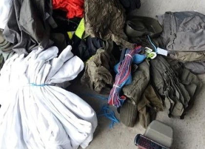 Под видом гуманитарки в Харьков везли сомнительную одежду