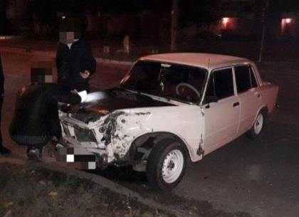 В полночь машина снесла забор в районе Одесской (ФОТО)