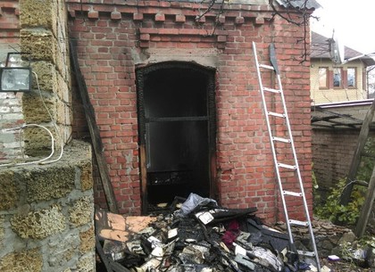 На Баварии горел дом: пострадали двое взрослых и ребенок (ФОТО)