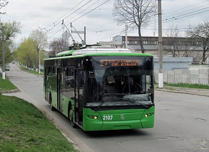 На Баварии две «марки» троллейбусов изменят маршрут