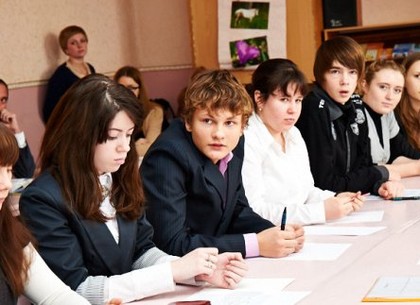 В харьковских школах отметили День украинской письменности
