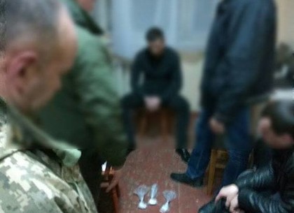 Харьковского курсанта поймали на продаже наркотиков