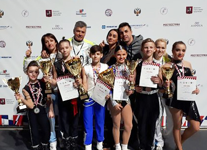 Сборная Украины победила на Кубке мира по акробатическому рок-н-роллу