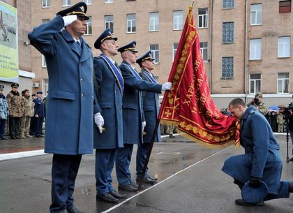 На Харьковщине состоялся выпуск офицеров-летчиков (ФОТО)