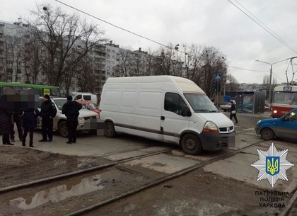 ДТП на трамвайных путях произошло на Салтовке