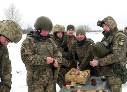 Бойцы 92-й ОМБр проходят полигонную выучку (ФОТО)