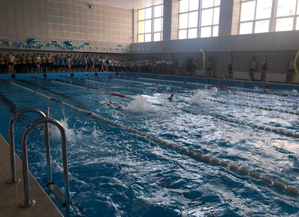 В Лозовской ДЮСШ реконструировали бассейн