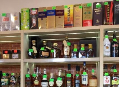 В Харькове прикрыли точку сбыта контрабандного элитного алкоголя