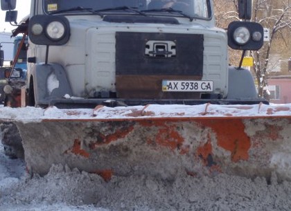 С улиц Харькова вывезли 5 тысяч кубометров снега