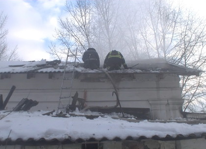 Тела двух мужин обнаружили в горевшем здании Харькова