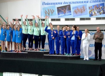 Синхронистки Харьковской области выиграли на чемпионате Украины