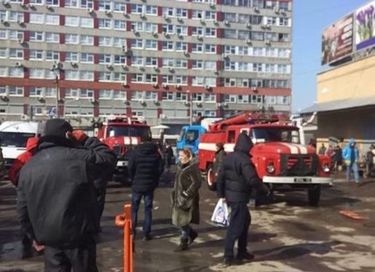 ЧП в Харькове: пожар в «Доме торговли»