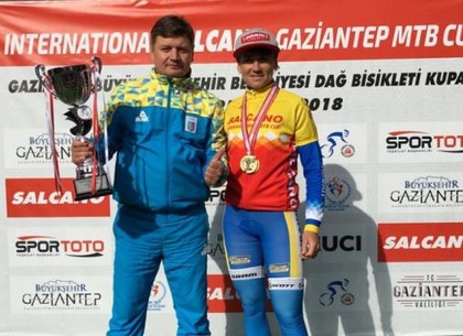 Ирина Попова выиграла многодневную велогонку в Турции