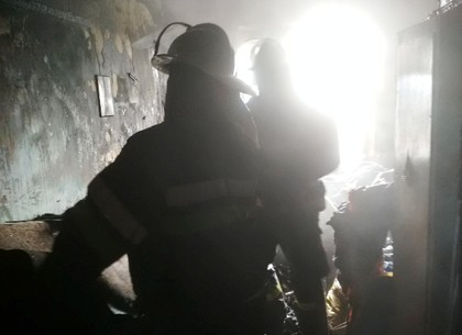 Во время пожара спасли 61-летний мужчина