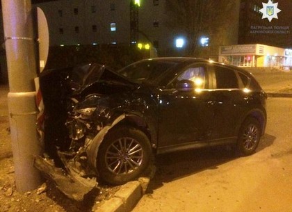 На Московском проспекте столкнулись два автомобиля, есть пострадавший
