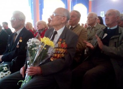 Харьковские школьники встретились с ветеранами