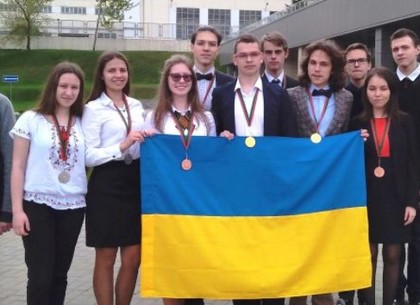 Харьковский школьник одержал победу на Менделеевской олимпиаде в Беларуси