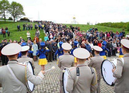9 мая на Харьковщине пройдет выставка военной техники и будет работать полевая кухня