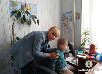 Харьковские полицейские обнаружили на улице шестилетнего ребенка
