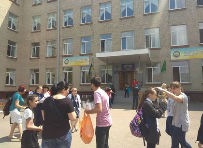 В харьковской школе распылили газовый баллончик: пострадавших детей госпитализировали