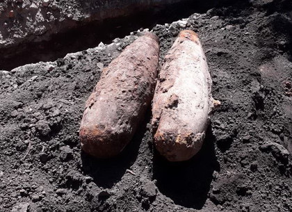 Две авиационные бомбы откопал житель Харьковщины в своем дворе