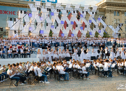 Тысячи детей исполнят «Богемскую рапсодию» Queen на площади Свободы
