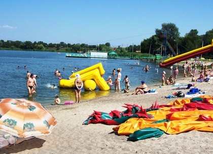 Специалисты проверили пляжи Харькова: готов принять отдыхающих только один