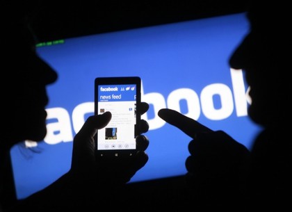 Facebook признался, какие данные собирает о пользователях