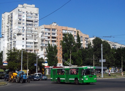 Ремонт дороги по улице Гвардейцев Широнинцев: троллейбусы и маршрутки будут ходить по-другому