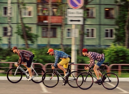 В воскресенье велогонка закроет улицы Харькова для автомобилей и маршруток