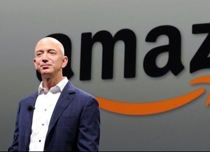 Основатель Amazon стал самым богатым человеком в современной истории