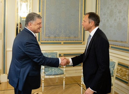 Президент Украины встретился с Заместителем Государственного секретаря США по вопросам энергетических ресурсов Фрэнсисом Фенноном