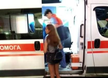 На ХТЗ 13-летнюю девочку ранили в спину