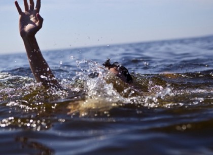 С начала купального сезона на Харьковщине вода унесла жизни 11 человек