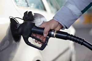 Харьковские заправки продолжают повышать цены на топливо (ДИНАМИКА)
