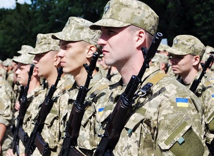 Первая сотня призывников «ОСЕНЬ-2018» из Харькова отправляется в войска