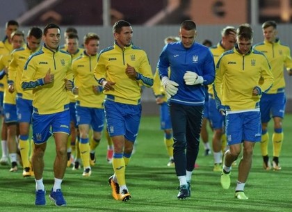 Накануне матча с Чехией украинская сборная проведет открытую тренировку
