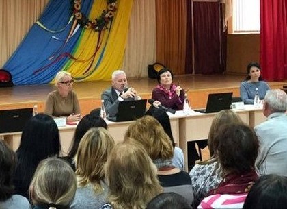 Игорь Терехов обсудил с родительским активом проблемы Основянского района (ФОТО)