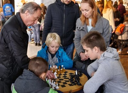 В Харькове проходят фестиваль интеллектуальных видов спорта и чемпионат Украины по игре Го