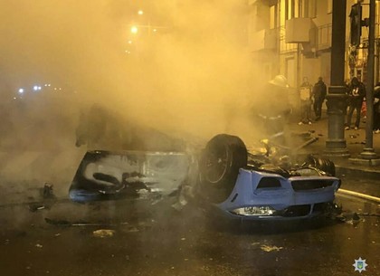 Тройное ДТП на Московском: BMW перевернулся и сгорел